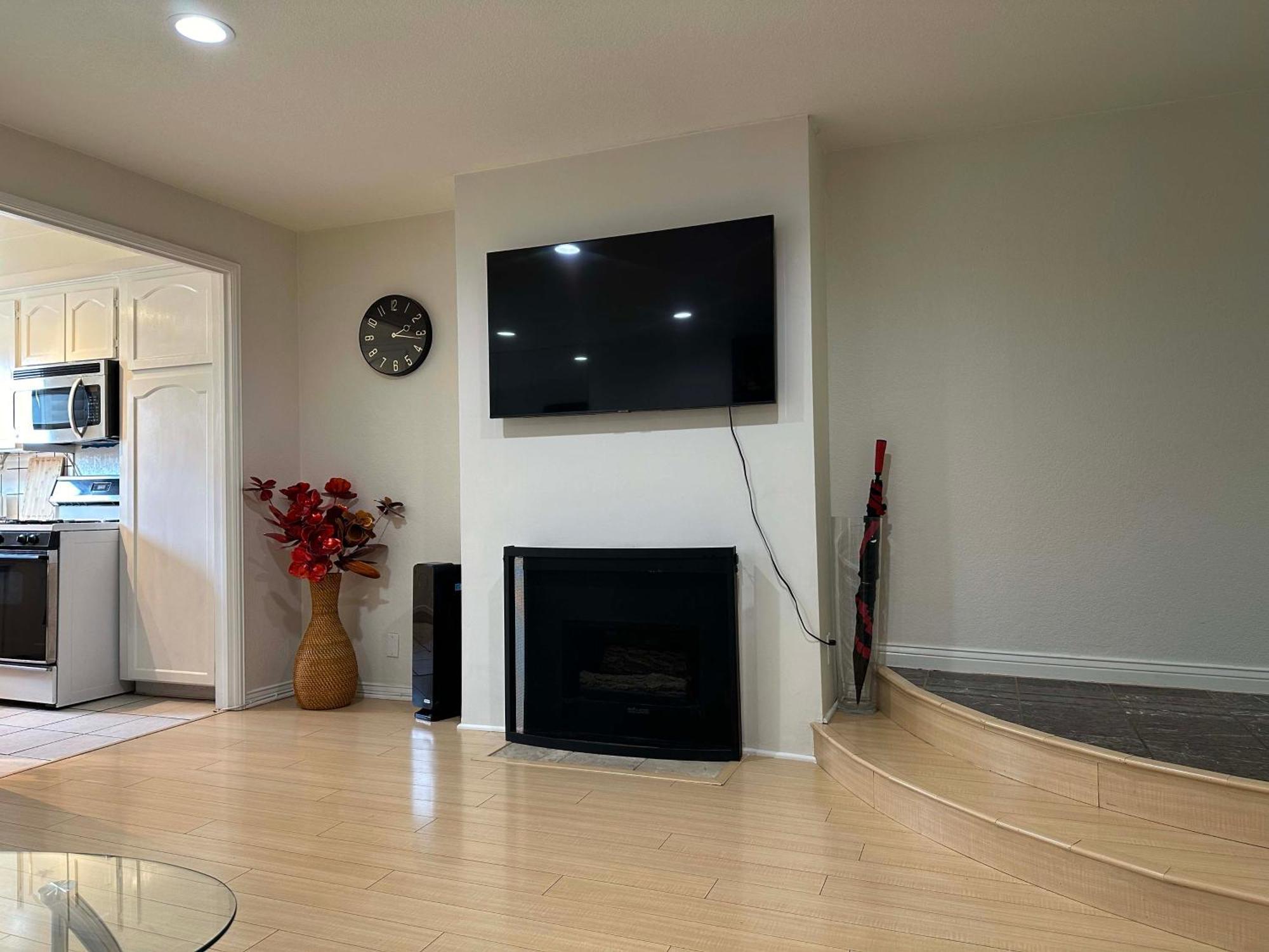 1 Bd Condominium Near Sunset Blvd Los Angeles Bagian luar foto